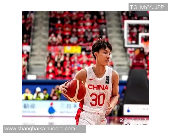 赵睿首战旧主表现低迷徐杰爆发砍下30分并送大帽李炎哲